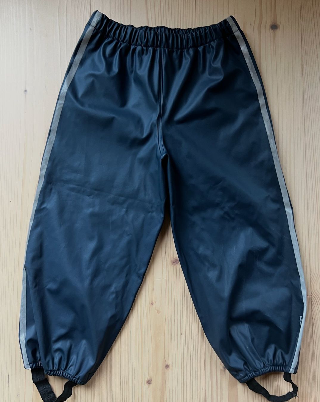 Reima Pantaloni: Regenhose Reima - Kinder Gr.104 – Usato da Zürich venduto da meggimay