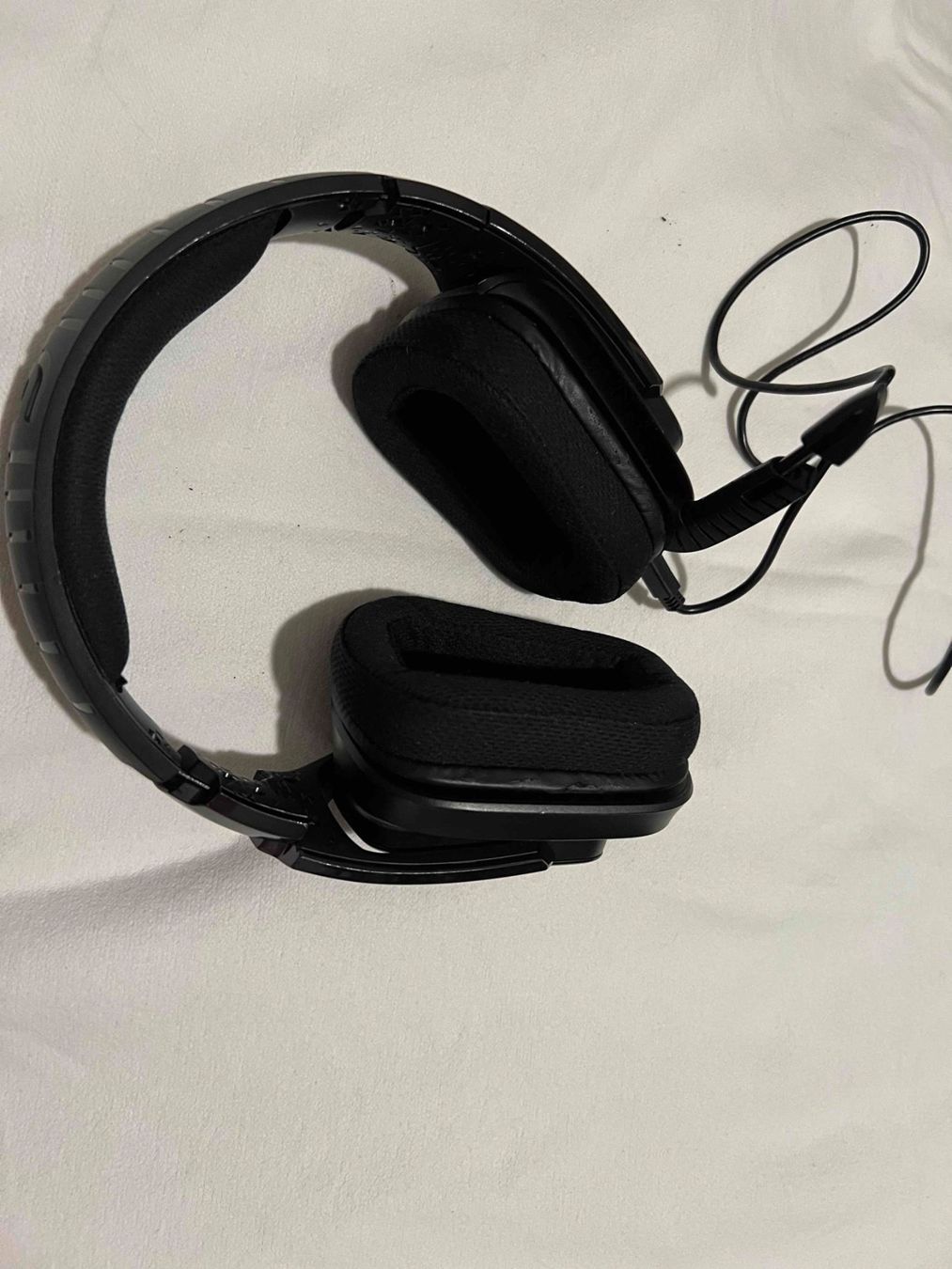 Cuffie: Logitech G633 Gaming Headset Kopfhörer – Usato da Zürich venduto da dojoal64 1