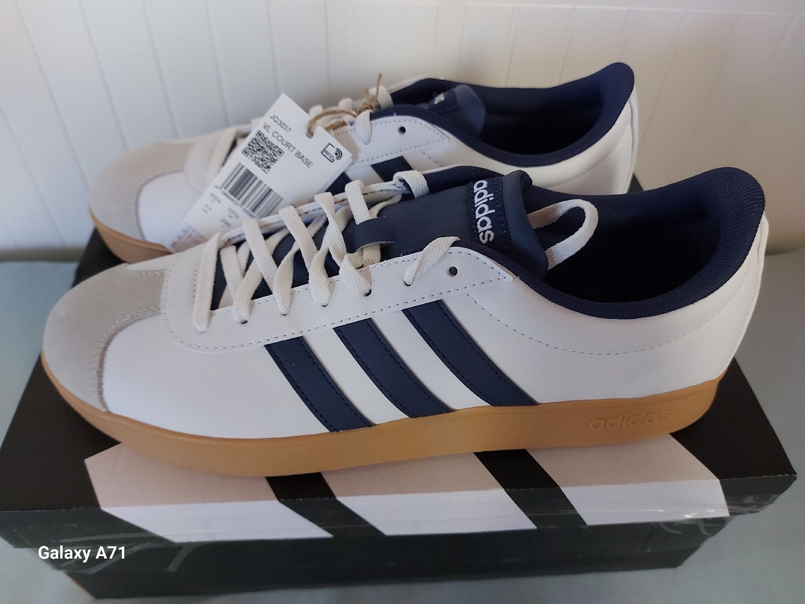 Adidas Herrenschuhe: Adidas VL Court Base – Neu (gemäss Beschreibung) aus Rumisberg von AaronRodgers81