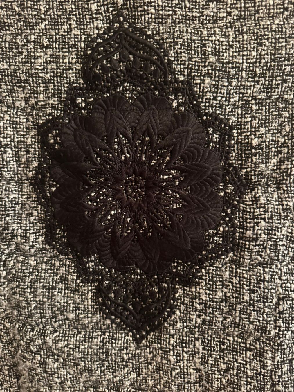 Desigual Jacken: Desigual Jacke, Gr. 40, abnehmbare Ärmel – Gebraucht aus Egg b. Zürich von Brocki_Insel_Egg 2