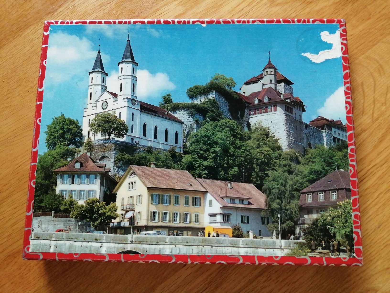 Penelope Puzzles: Penelope Puzzle  Aarbrugg, ca 140Teile – Gebraucht aus Honau von holunder3