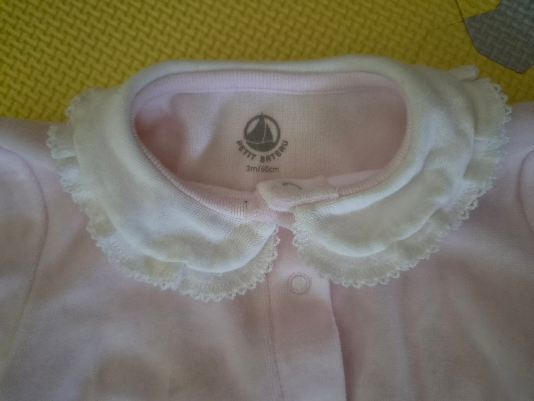 Petit Bateau Barboteuses: Rosa Strampler aus Samt von Petit Bateau Gr. 60 – D'occasion à Belp par fra_5rn7 1