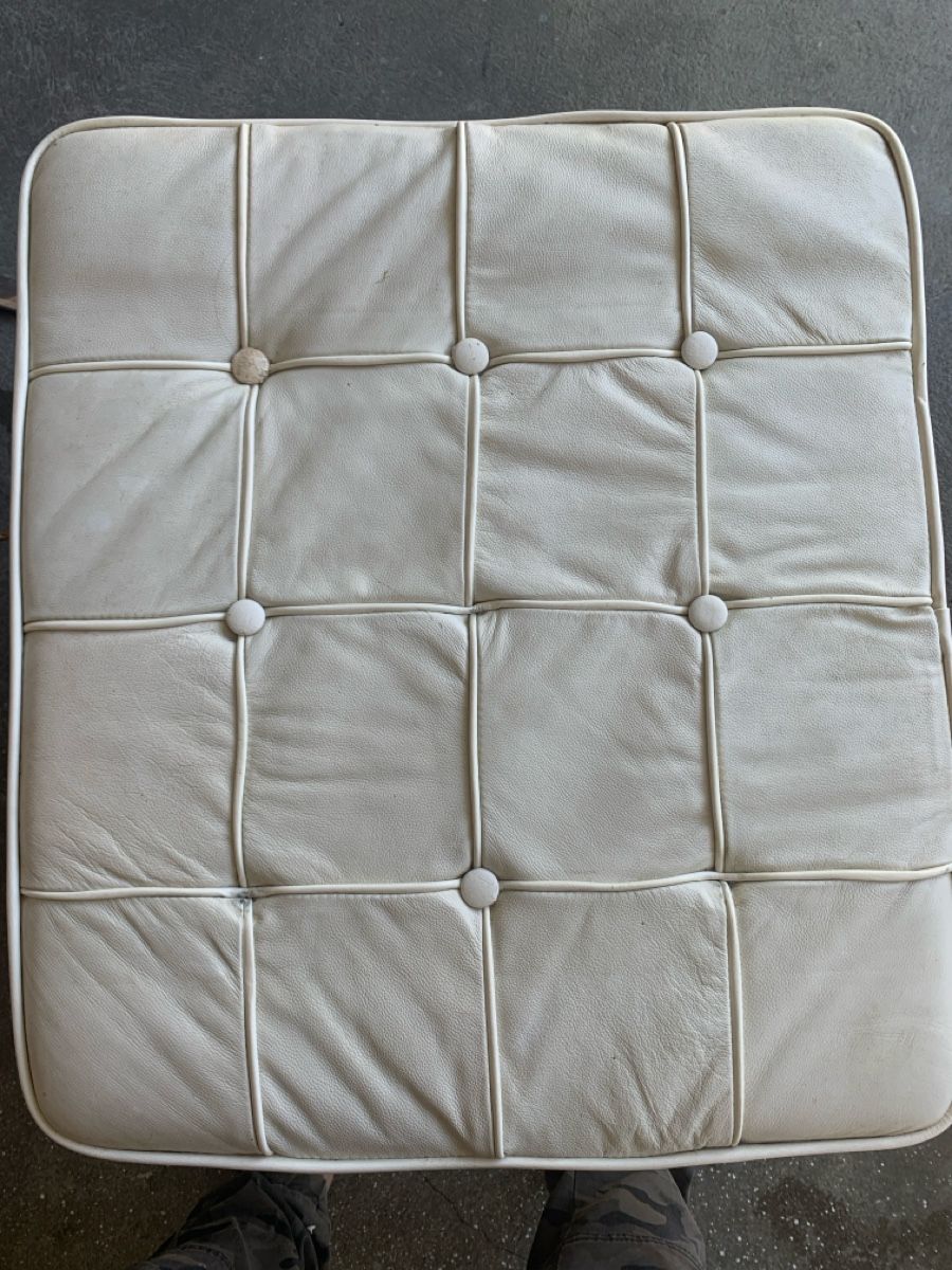 Poltrone: Barcelona Chair – Usato da Grenchen venduto da Bsta 6