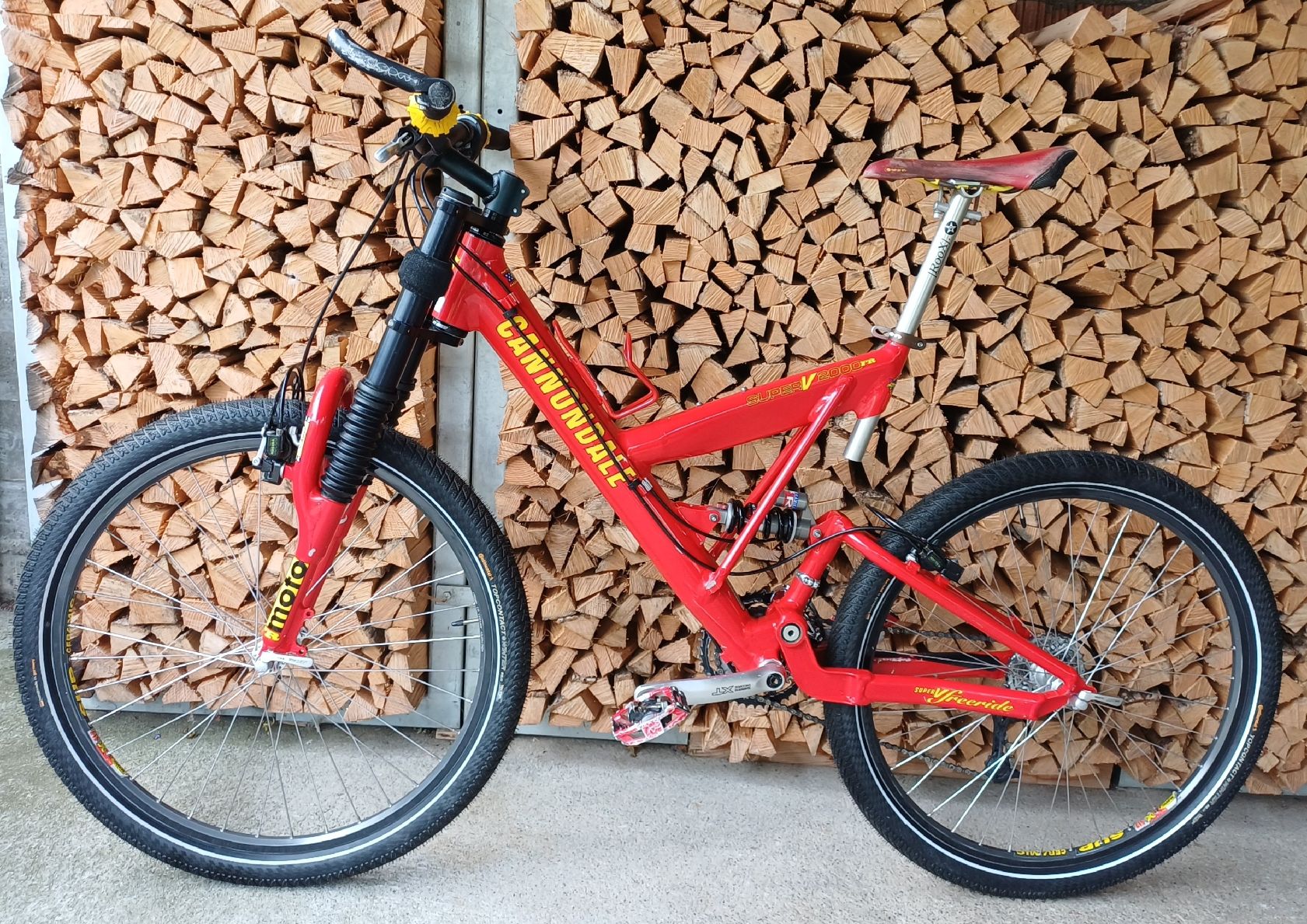 Cannondale Biciclette: Cannondale Super V 2000 FR – Usato da Arth venduto da buepet73 1