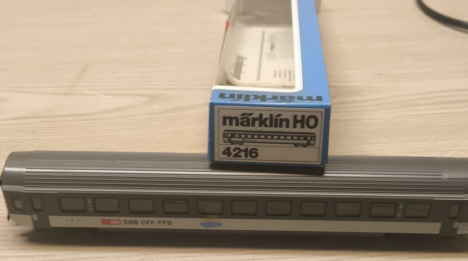 Märklin Modelleisenbahnen: marklin HO Personenwagen 4216 – Gebraucht aus Herzogenbuchsee von ioa_zcm6