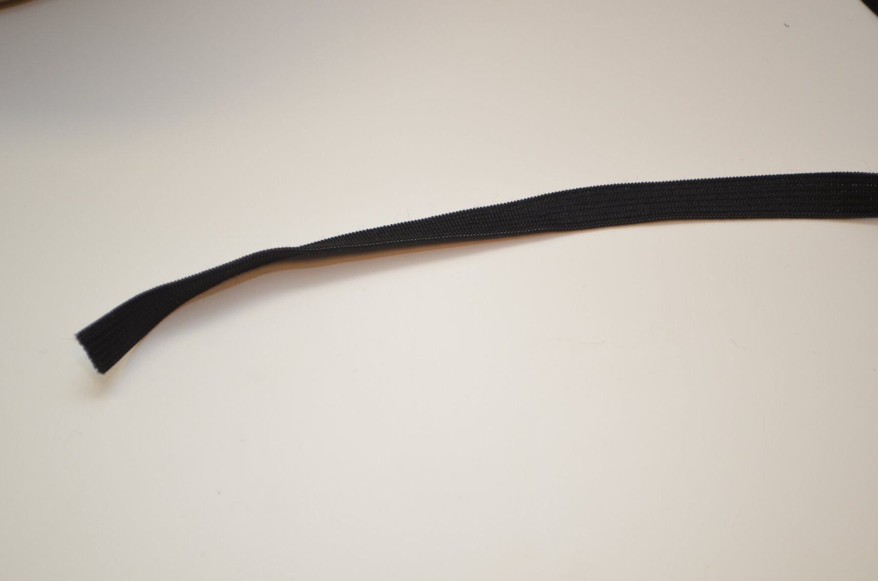 Nastri decorativi: 10 Meter Gummiband Poliester 10mm – Nuovo (secondo la descrizione) da Ueken venduto da inf_djc5