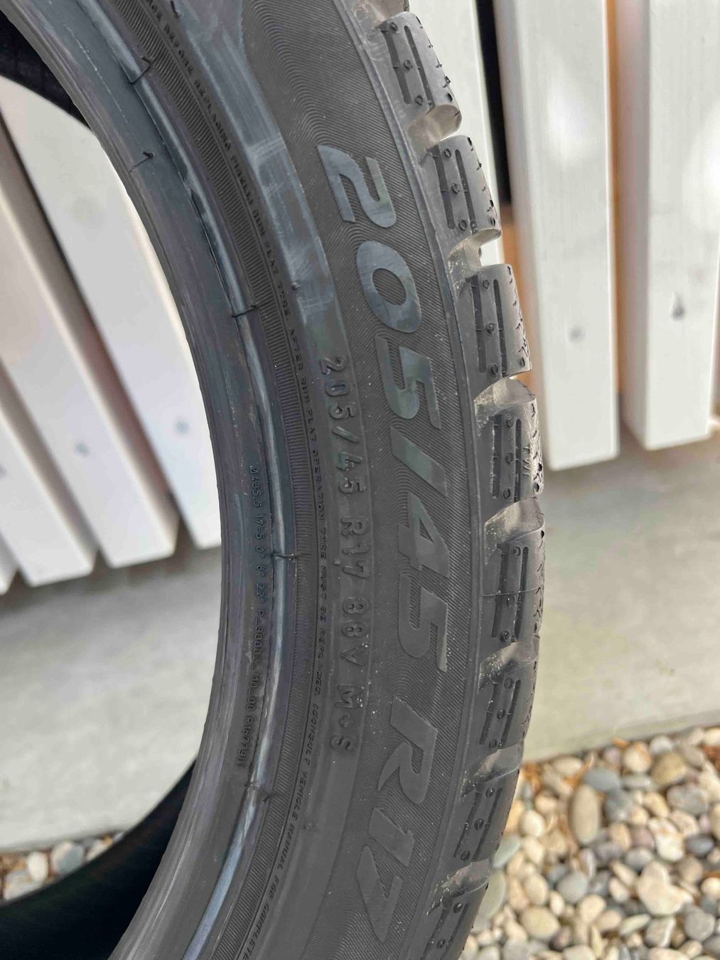 Pirelli Pneumatici & Ruote complete: Winterpneu – Nuovo (secondo la descrizione) da Basel venduto da tom071 2