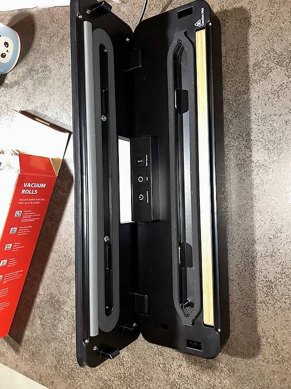 Appareils de cuisine: Machine sous vide – D'occasion à Fontaines-Grandson par clement.coste 2