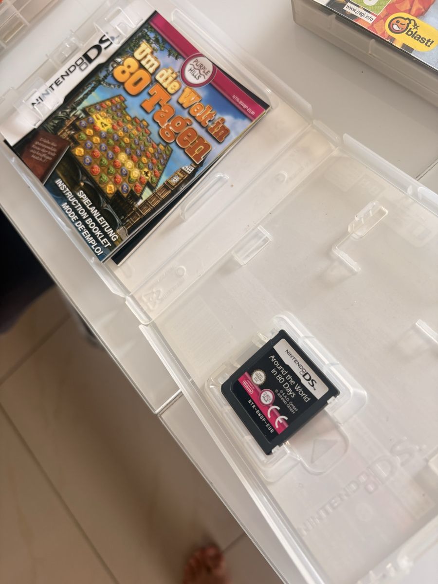 Nintendo Console: Nintendo 2ds + chargeur + 9jeux – Usato da Dompierre FR venduto da PRiT_Madara 4