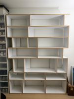 Tylko Bücherregal H: 2,15m, B:1,60 m, T:32 cm