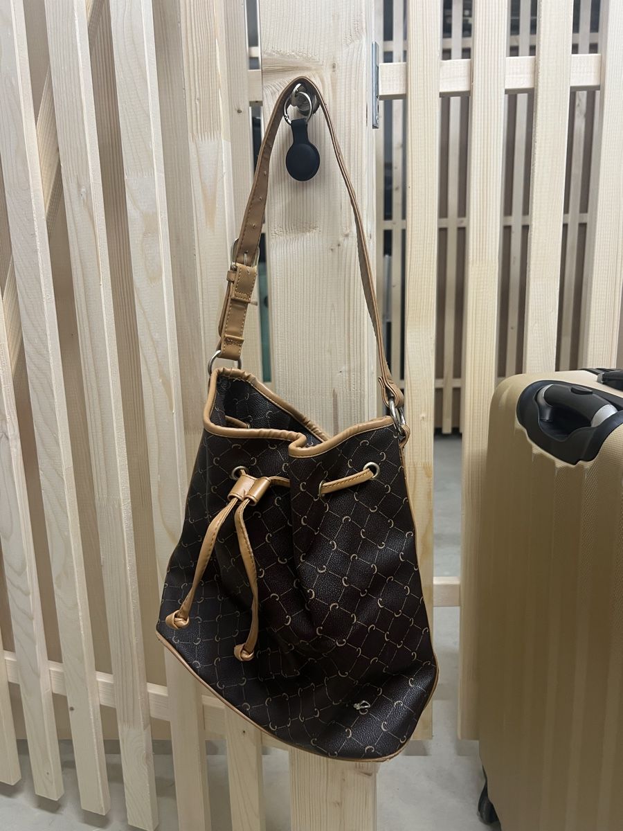 Borse da donna: Caprisa Beutel Tasche – Usato da Reichenburg venduto da Benutzer123_