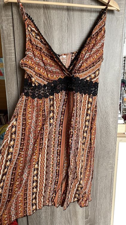 Robes: Neues Sommerkleid, Grösse M, mit Spitze - Top Zustand! – D'occasion à Wila par anr_7hd7