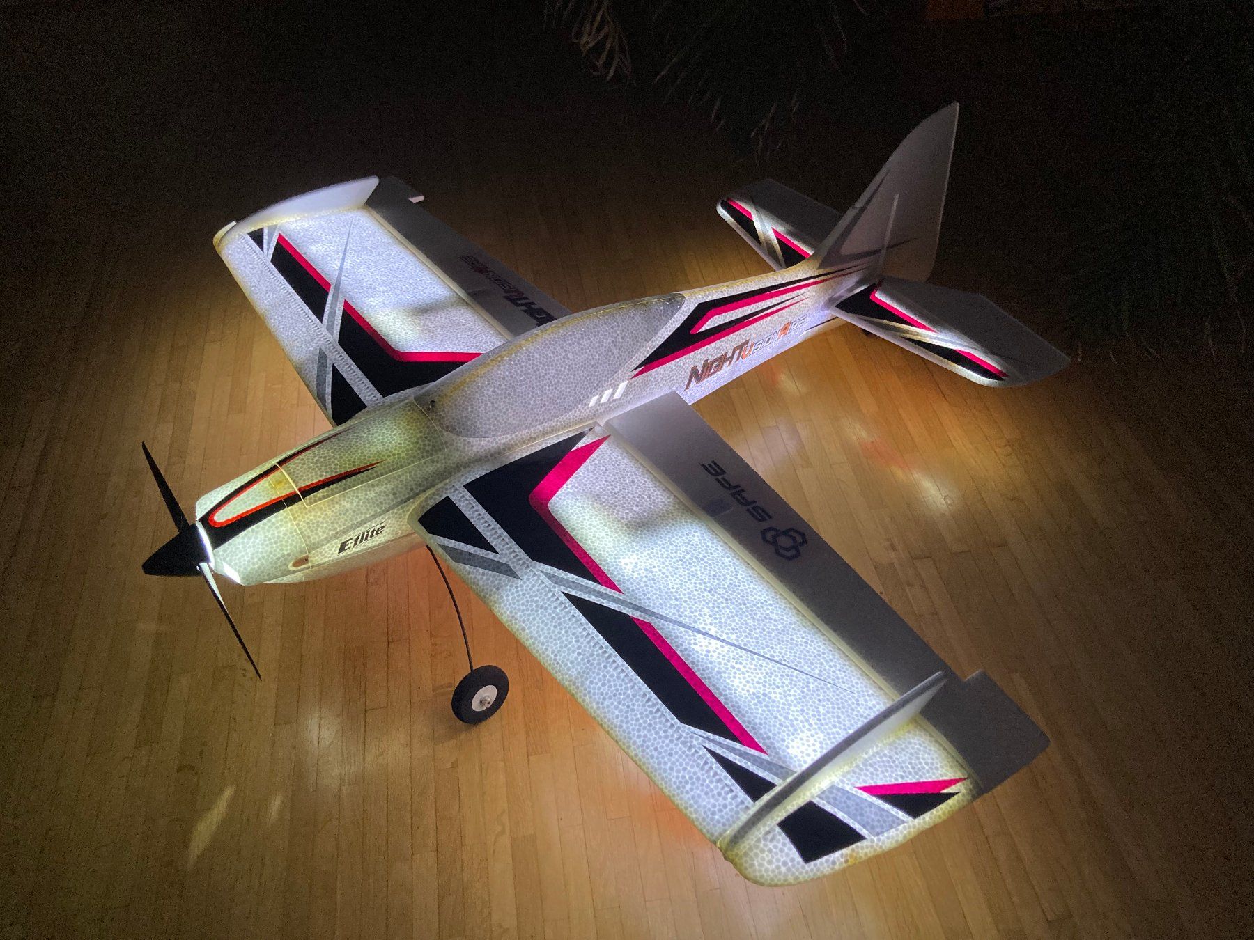 E-Flite Modellismo RC: E-flite NIGHT VisionAire – Usato da Glattfelden venduto da Trailmaniac 1