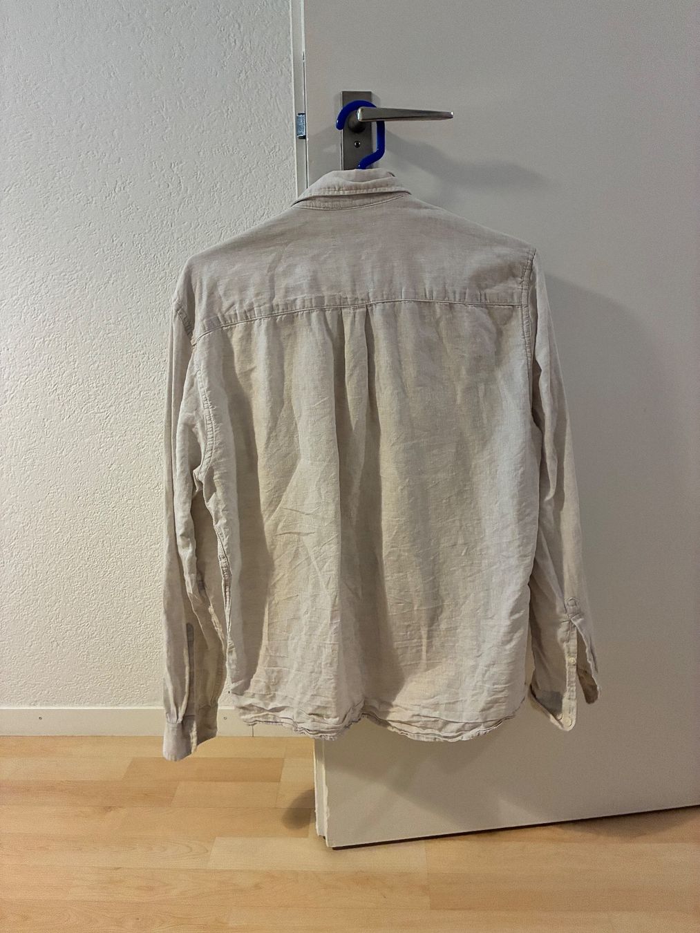Esprit Hemden: Esprit Leinenhemd Beige – Gebraucht aus Kriens von adr_bbp8 1