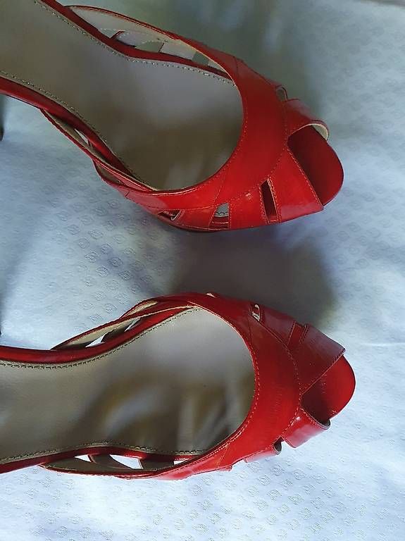 Sergio Rossi Scarpe da donna: Escarpins SERGIO ROSSI, 39.5 EU – Nuovo (secondo la descrizione) da Grand-Lancy venduto da kri_qk5y 2