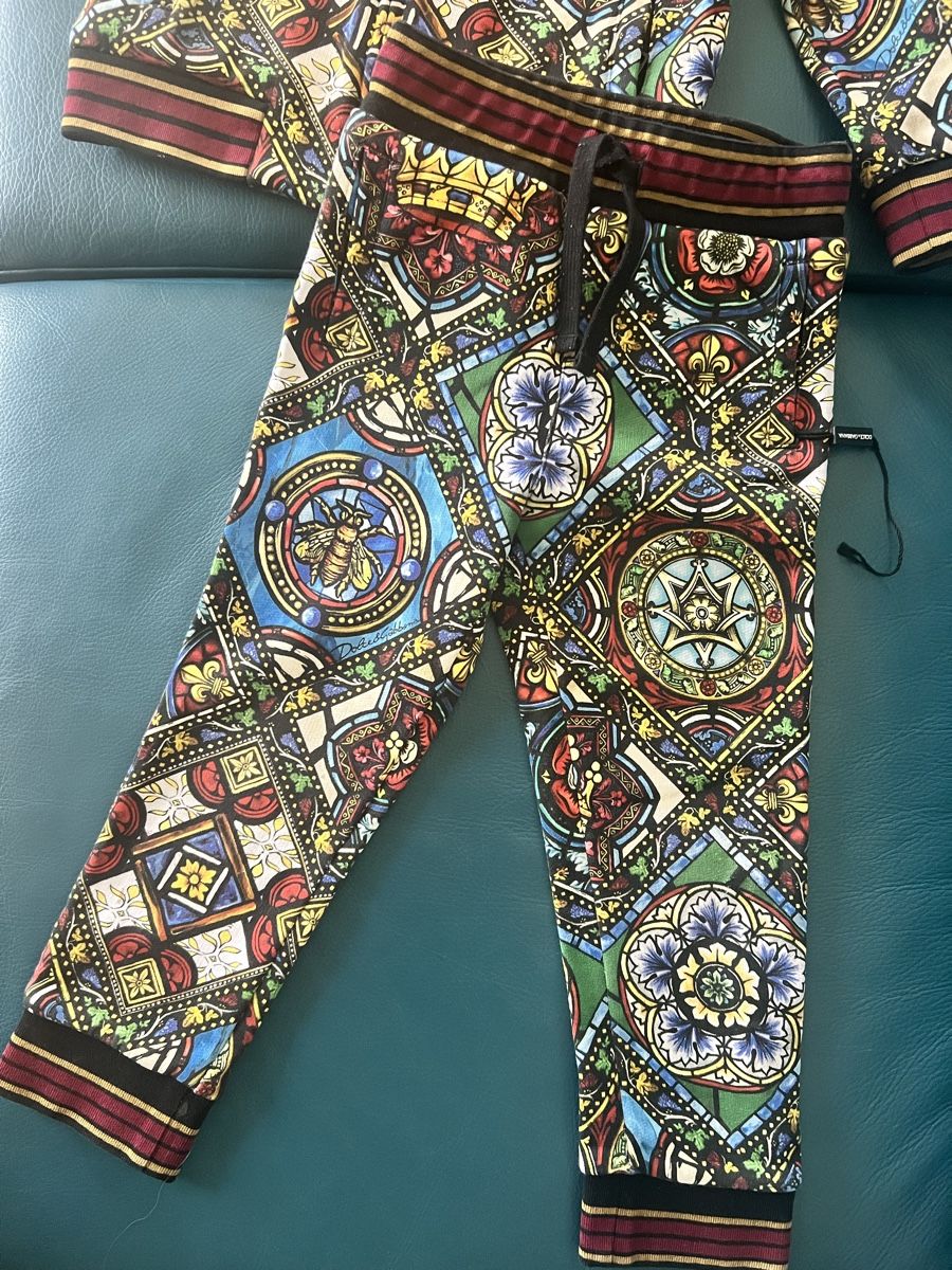 Dolce & Gabbana Lotti di vestiti: Set / Anzug Dolche Gabbana 4/5 Jahre – Usato da Zumikon venduto da DamenFashionShop 5