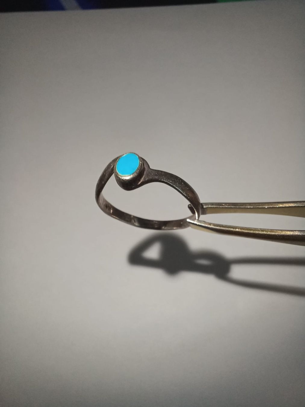 Ringe: Silber Ring mit blauem Edelstein – Gebraucht aus Urnäsch von G.Kertscher