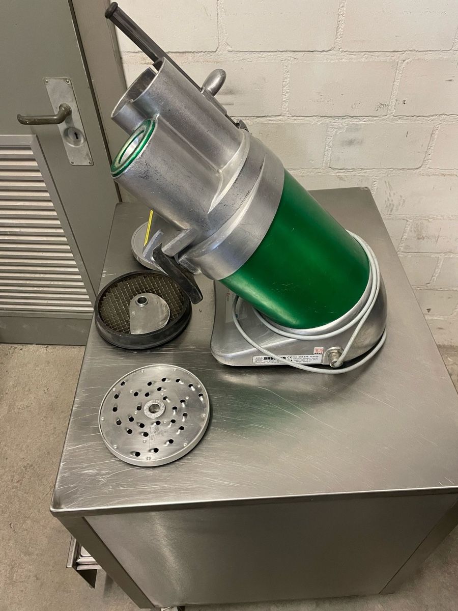 Elettrodomestici da cucina: Gemüseschneider Anliker – Usato da Rupperswil venduto da Tinka88 2