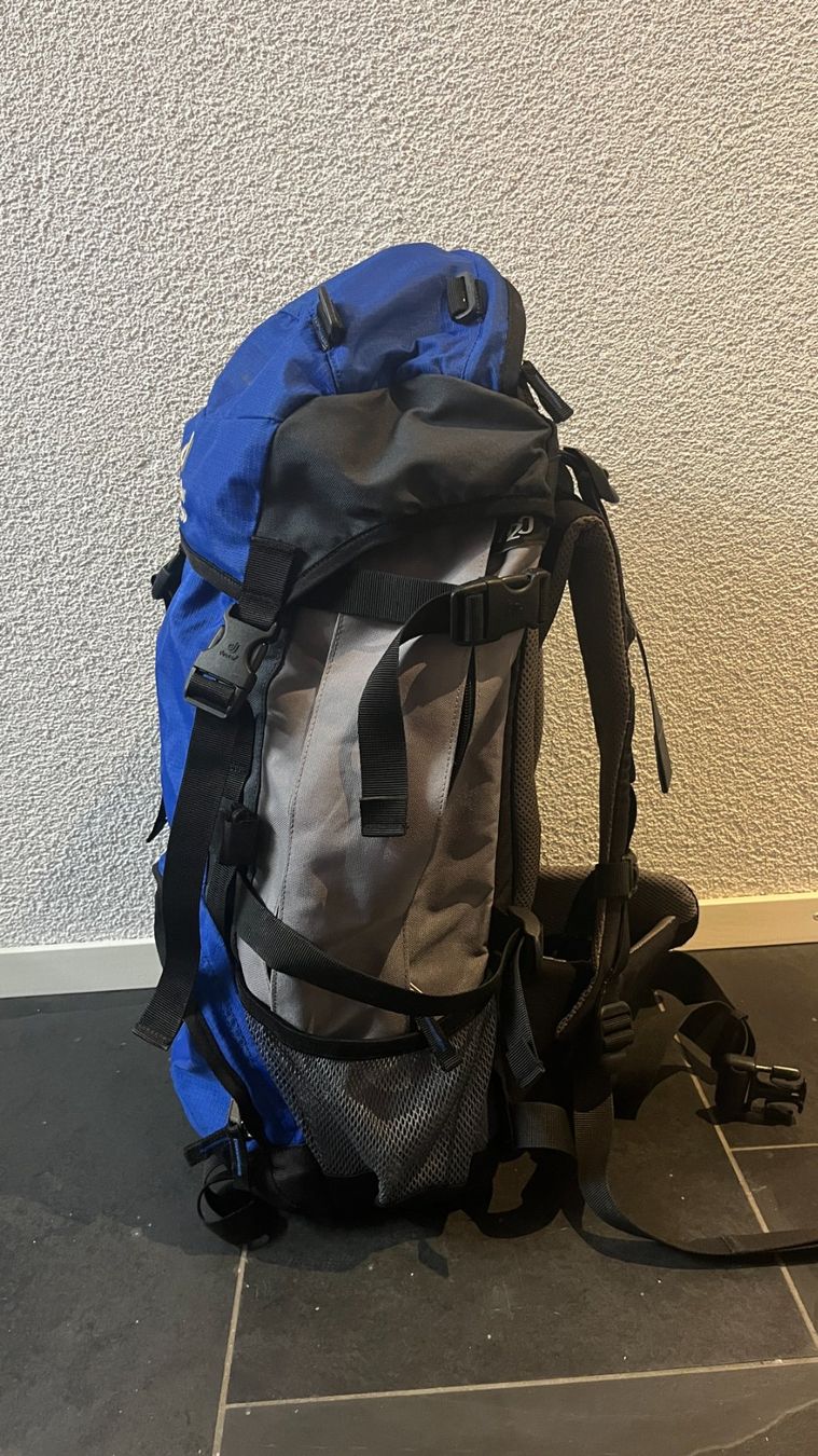 Deuter Sacs & sacs à dos: Deuter Fox 30 Kinder Wanderrucksack – D'occasion à Winterthur par jok_5b29 1
