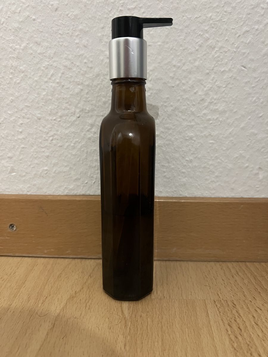 Prodotti per capelli: Moroccanoil Treatment Light 200 ml – Usato da Unterägeri venduto da -Yasmina- 1