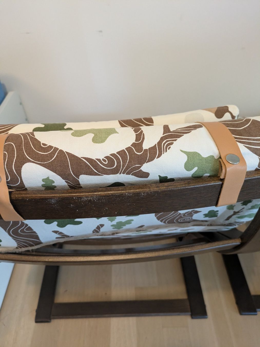 Ikea Stühle: 2 POÄNG Schaukelstuhl (IKEA) – Gebraucht aus Zürich von s--h