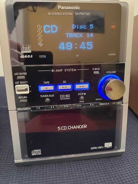 Panasonic Multimediaplayer & Streamer: CD-Wechsler, SD-Speicherkarte, Tuner, Cassette – Gebraucht aus Neuenhof von FrediA. 1