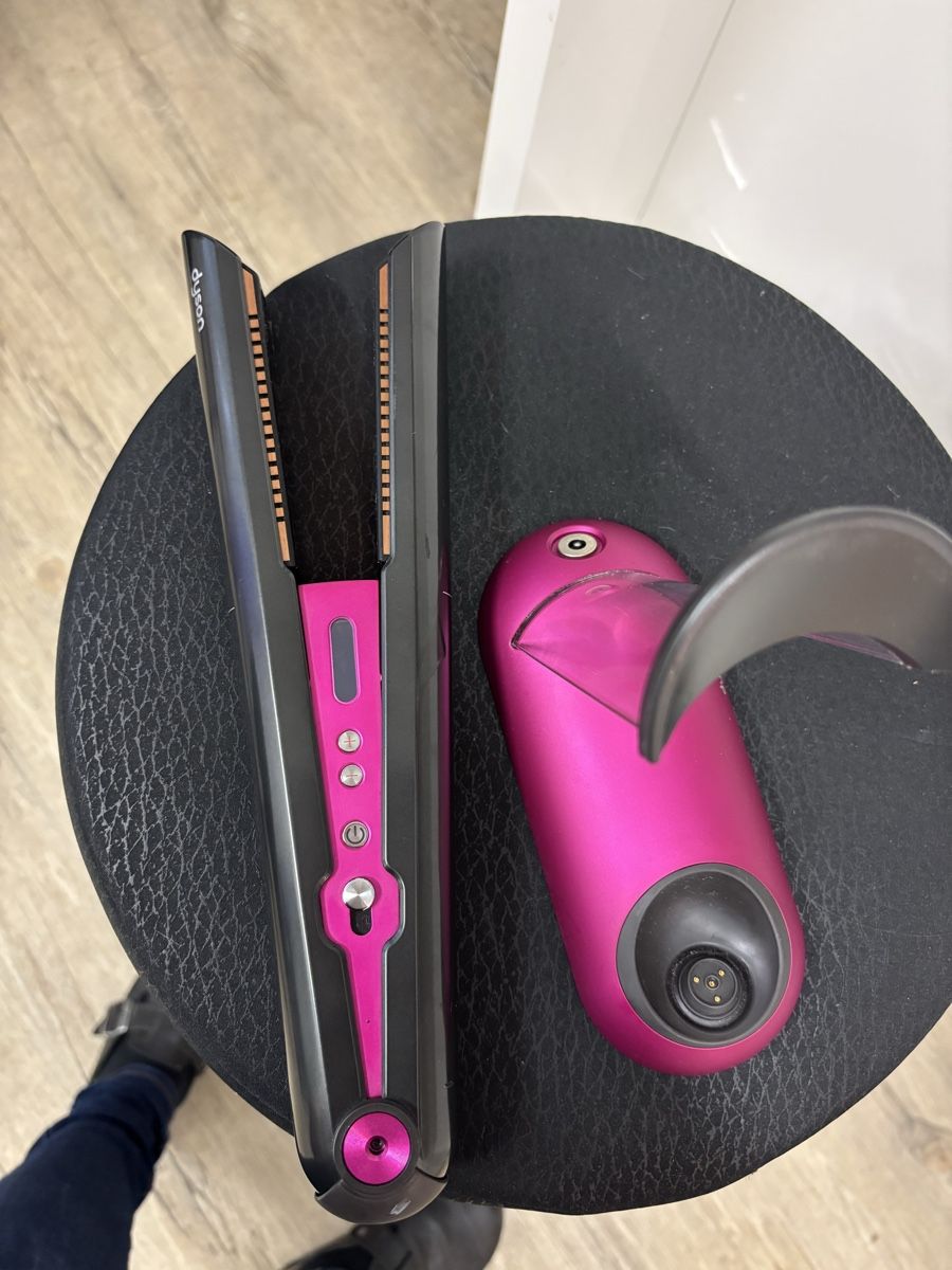 Dyson Piastre & Arricciacapelli: Dyson Glätteisen – Usato da Matten b. Interl venduto da pimkie84 1