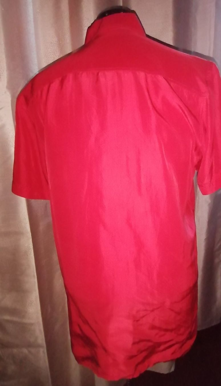 Camicette: Retro Seiden-Hemd-Bluse – Usato da Corcelles-près-Payerne venduto da RxOne_Krs 6