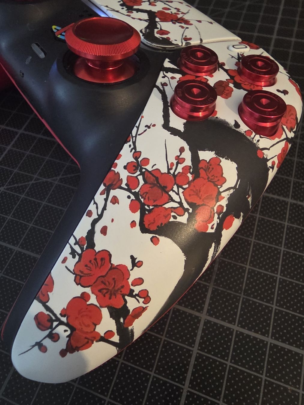 Sony Controller: PS5 Controller mit Kirschblüten Design! – Nuovo (secondo la descrizione) da Sargans venduto da ver_ncy5 3
