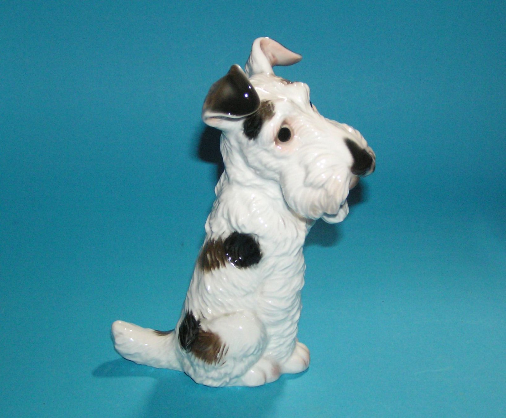 Rosenthal Statuette: ROSENTHAL FIGUR DRAHTHAAR TERRIER – Usato da Grenchen venduto da Antique-hunter 2