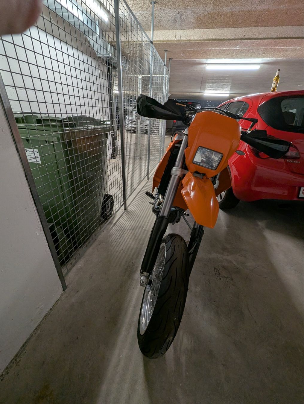 KTM Strada: KTM 640 LC4 Supermoto – Usato da Biberist venduto da lebkuchenmann90 2