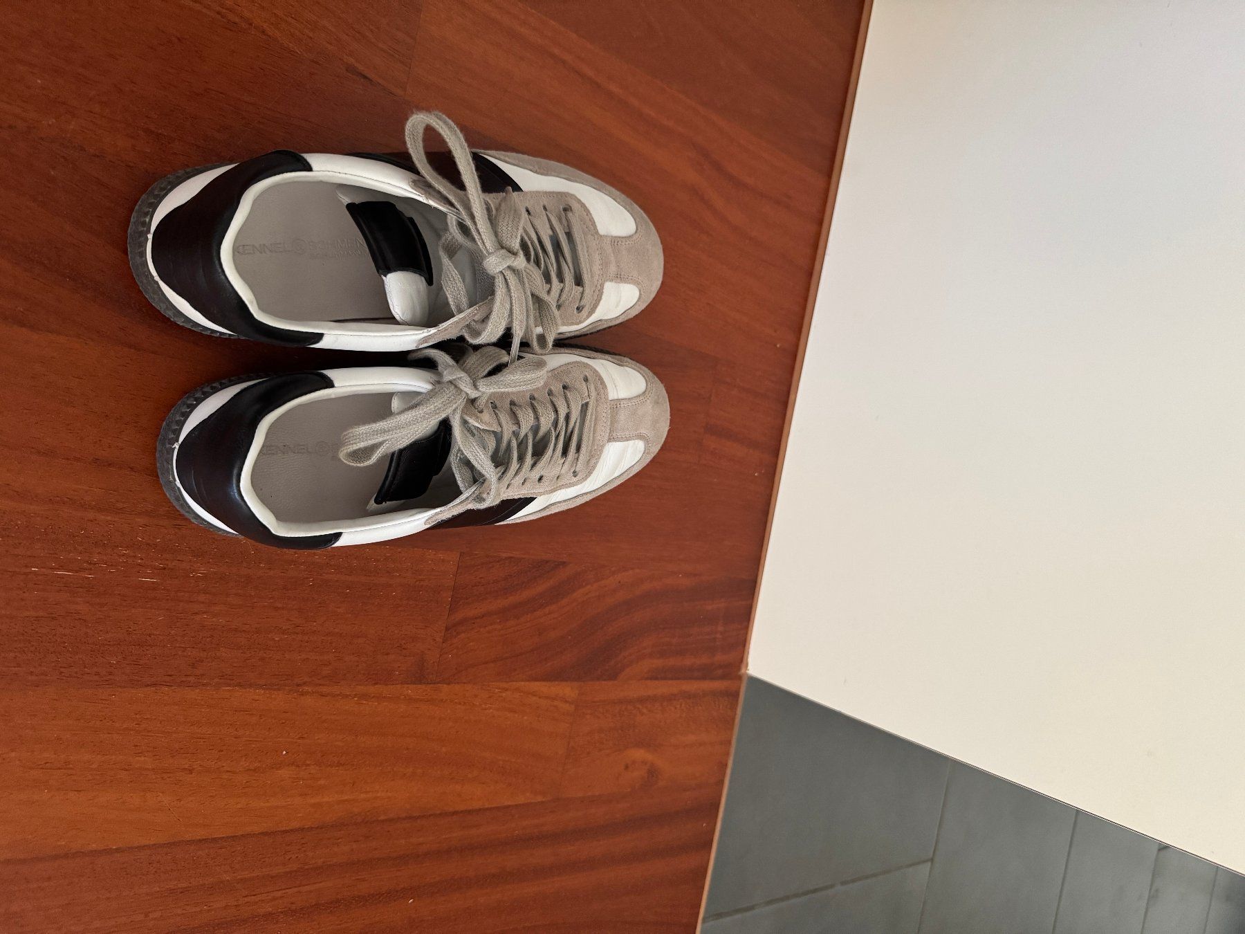 Kennel + Schmenger Chaussures femmes: Kennel und Schmenger Sneaker – D'occasion à Luzern par MvS79 1