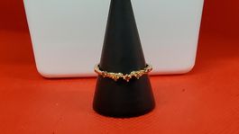 Goldener Damenring mit Zirkonia Steinen, Grösse 18 mm