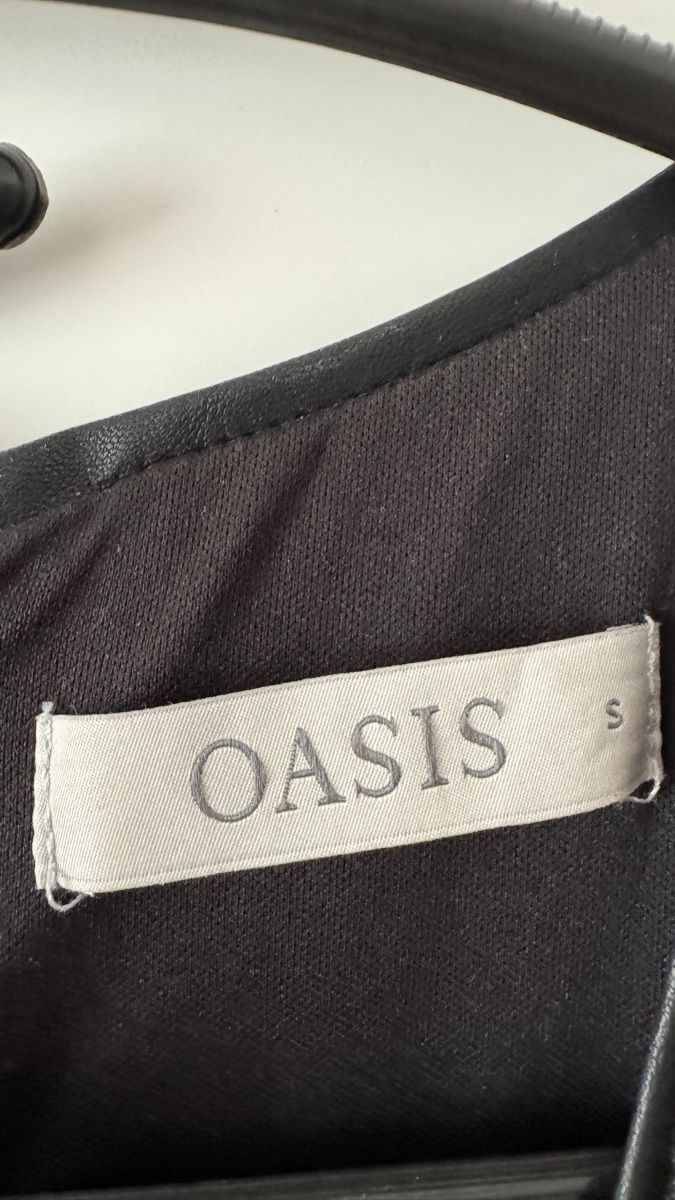 Vestiti: Elegantes Oasis Kleid, Grösse S – Nuovo (secondo la descrizione) da Bassersdorf venduto da mab_9pjp 1