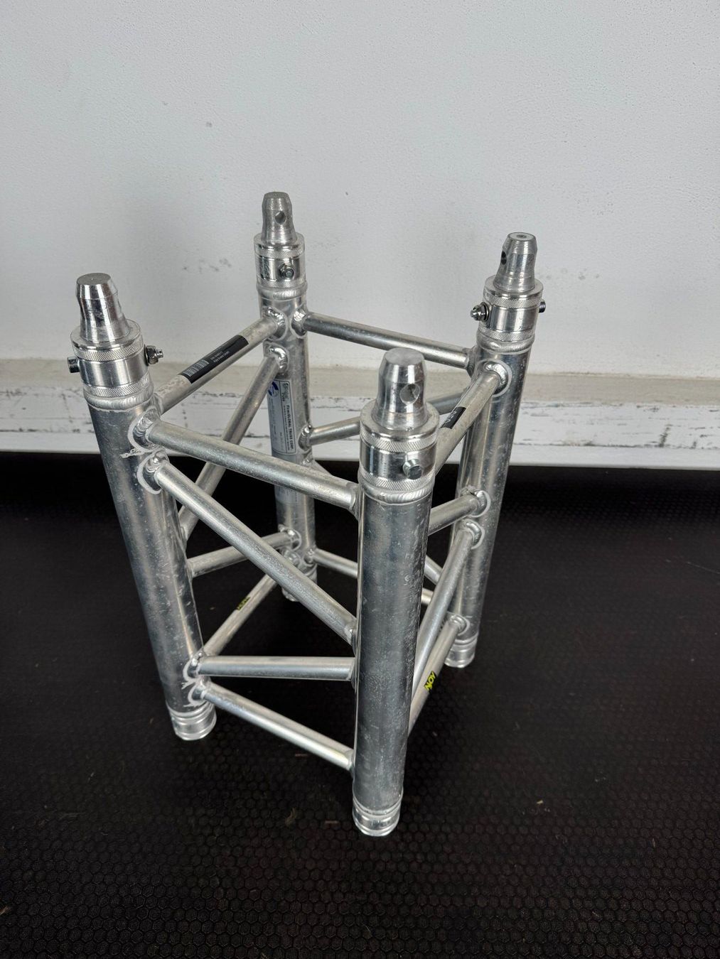 Tralicci: Globaltruss F34 50cm – Usato da Buchs AG venduto da N-joyEvents 1