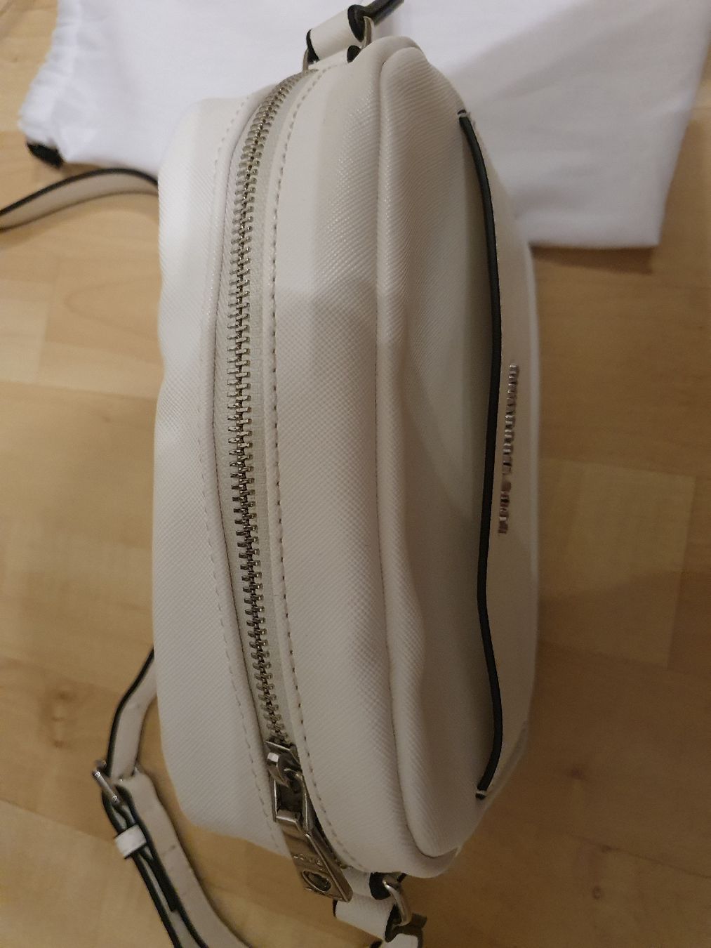 Moschino Borse da donna: Love Moschino Tasche weiss / schwarz – Nuovo (secondo la descrizione) da Wettingen venduto da __Dom__ 7