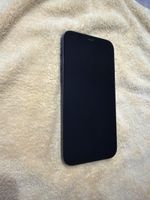 iPhone 12 / Dunkelblau / 128Gb / 77% Akku / H26