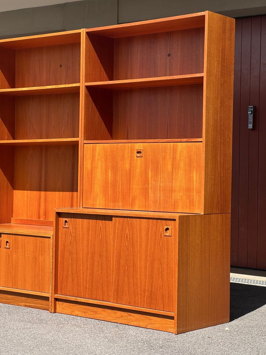 Scaffali: Bibliothèque scandinave  – Usato da Yverdon-les-Bains venduto da azi_2g8g