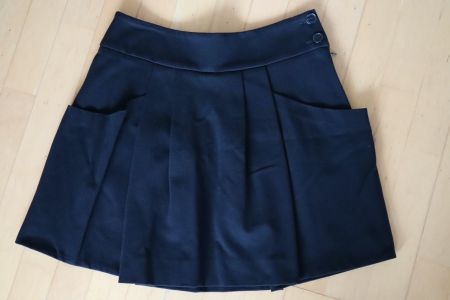 Rock / Jupe, Lacoste, Gr. M, schwarz, NEU