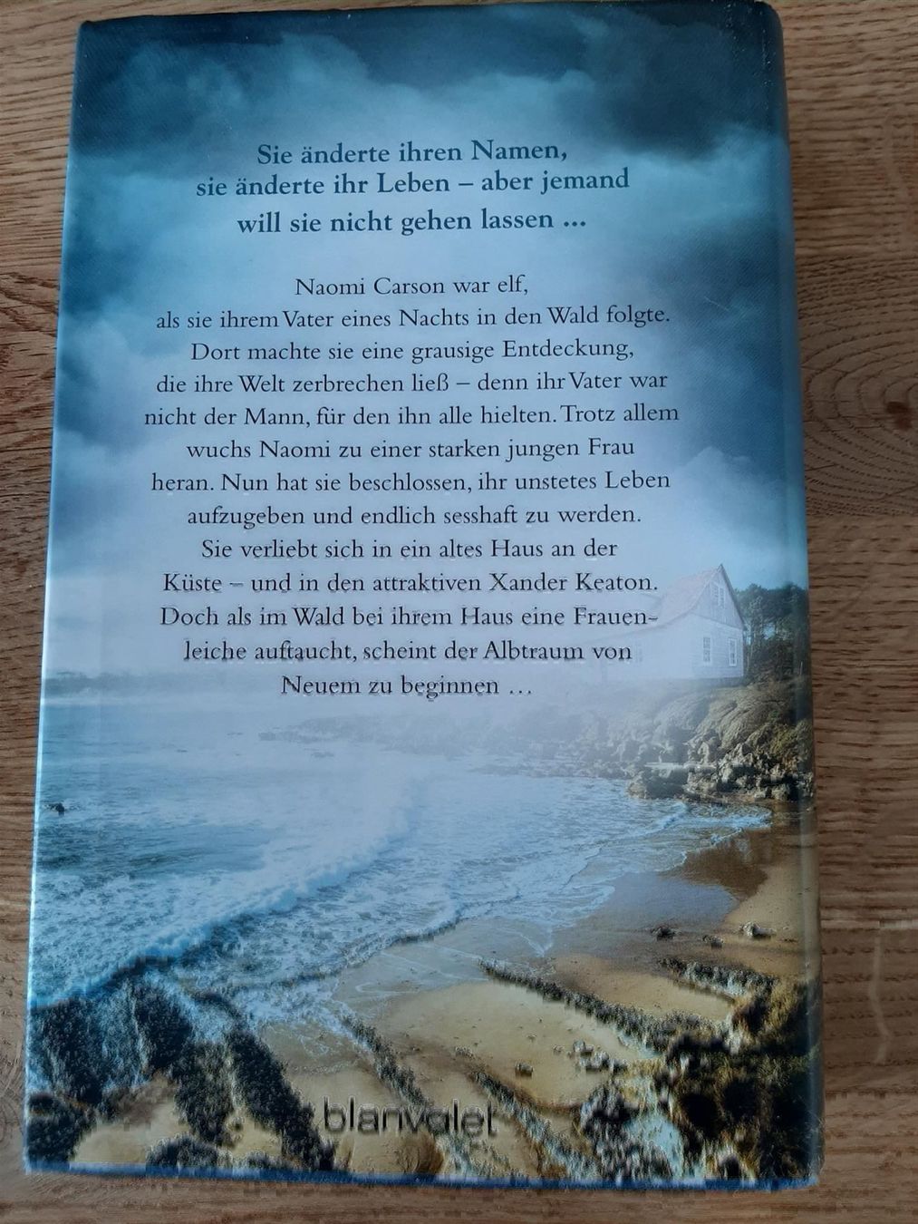 Libri: Nora Roberts Die Stunde der Schuld – Nuovo (secondo la descrizione) da Affoltern am Albis venduto da Sabinezc 1
