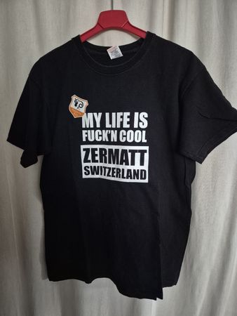 Schwarzes Zermatt T-Shirt "My Life is Cool", Grösse M