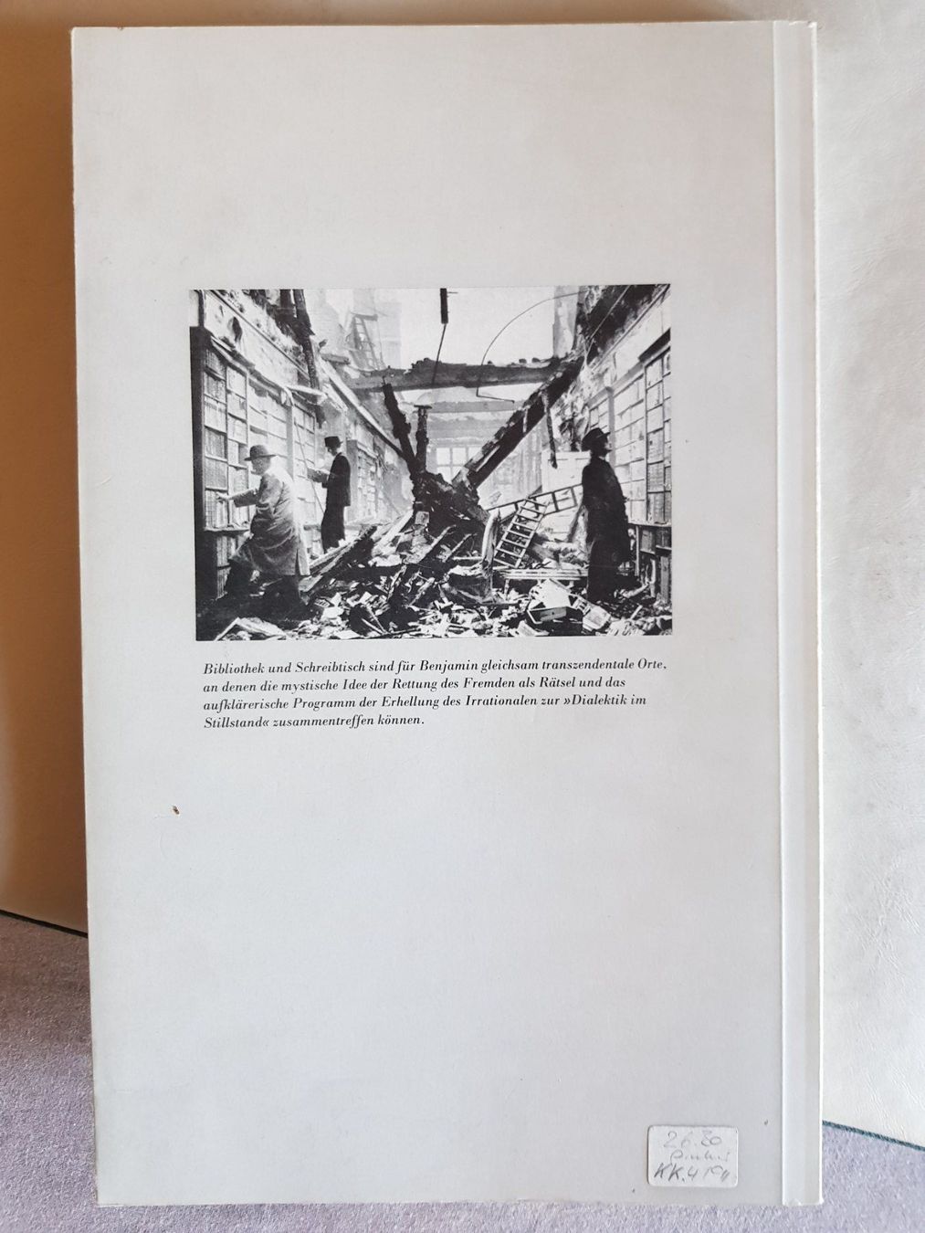 Libri: Walter Benjamin Theoretiker der Moderne - 1990 – Usato da Walterswil BE venduto da Lonitti 9