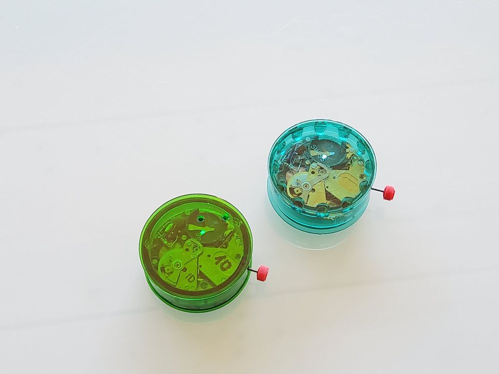 Lot De Mouvements à Quartz Anciens / Vintage Pour Montres - Occasion En Très Bon état
