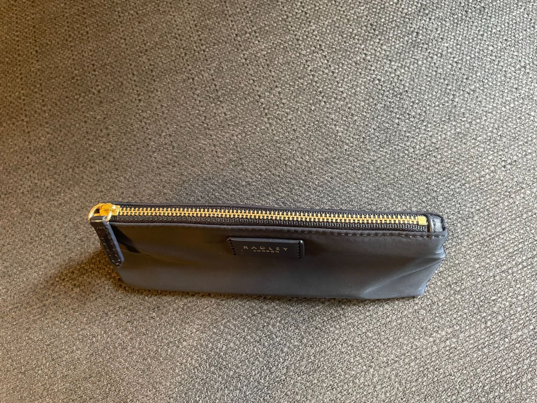 Astucci : Bustina penne blu marca Radley – Nuovo (secondo la descrizione) da Meilen venduto da val_tsv8 1