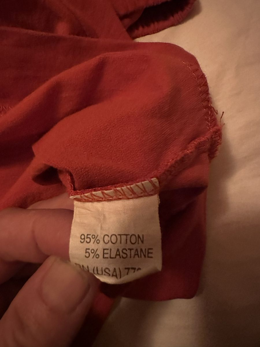 Zara T-shirt: Basic T-Shirt Zara Collection Grösse M rot mit Puffärmel – Usato da Bern venduto da Noeci 5
