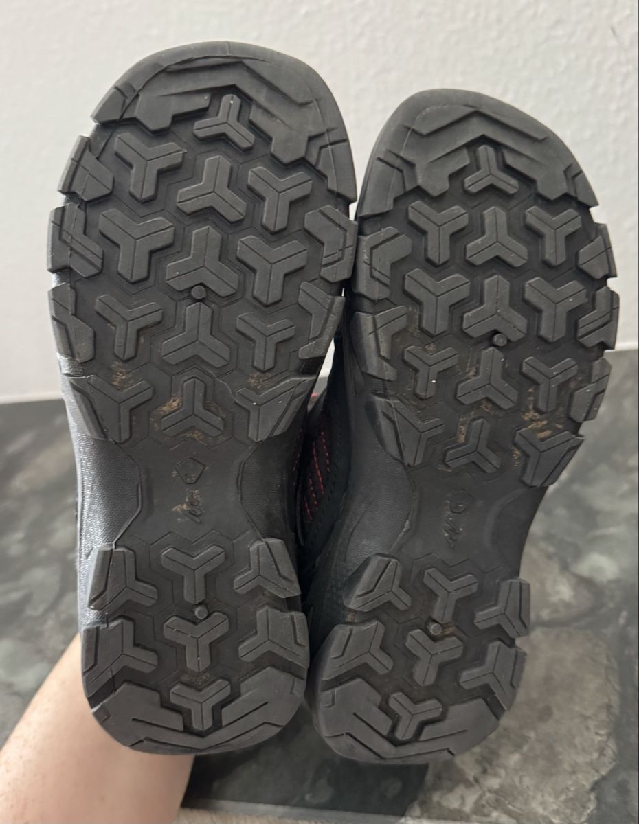 Decathlon Scarpe per ragazzi: Wanderschuhe Quechua Grösse 34 – Usato da Flumenthal venduto da Krajan 4
