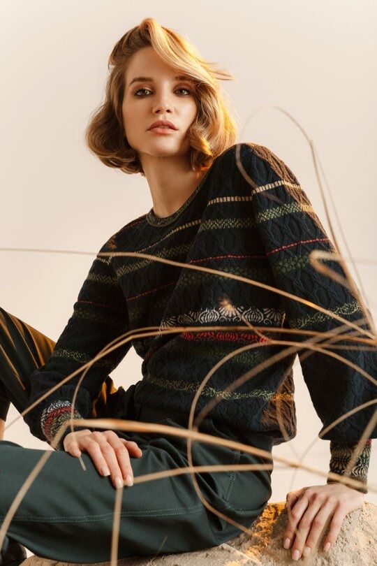Ivko Pullover & Sweatshirts: IVKO Structure Pullover Grasset Floral Wool Pulli – Gebraucht aus Münchenstein von B771