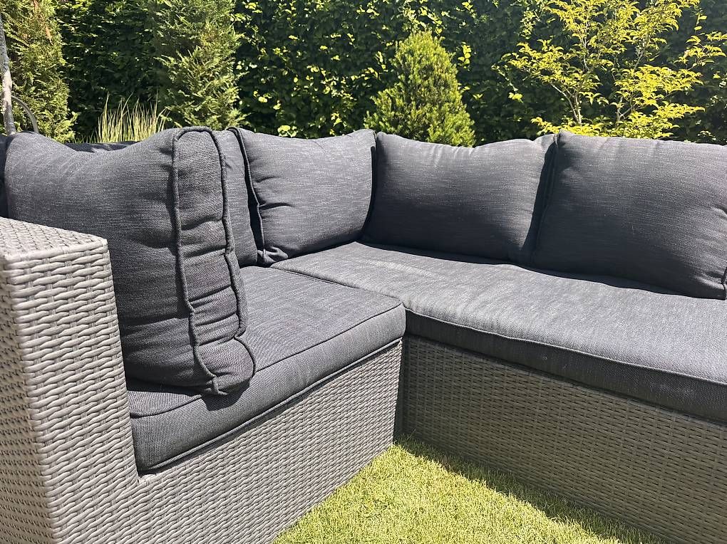 Divani: Rattanlounge Anthrazit gut erhalten – Usato da Langenthal venduto da InteriorN 1