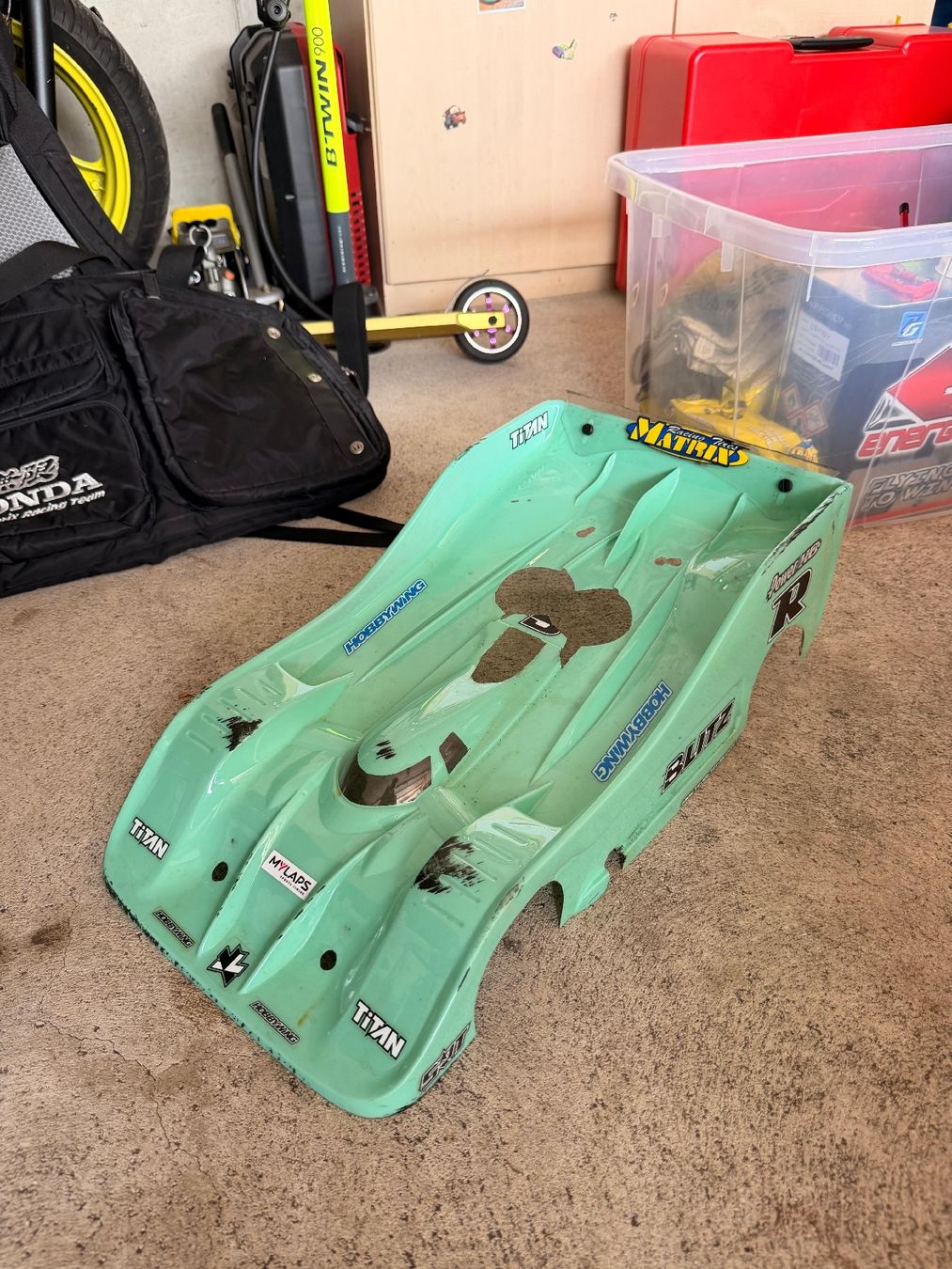 RC Kits de montage: 1/8 Modellauto ARC 8/2 – D'occasion à Minusio par andyhonda1979 5