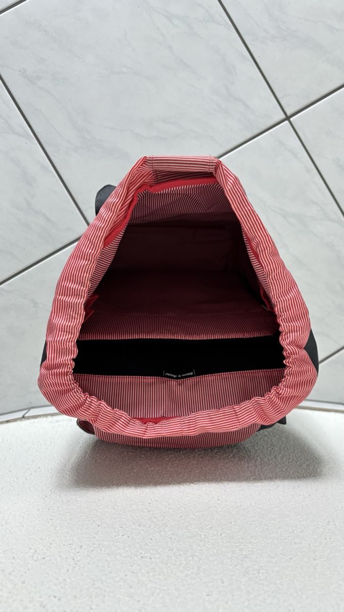 Herschel Zaini: Herschel Rucksack dunkelgrau – Usato da Wilen b. Wil venduto da alimonera 3